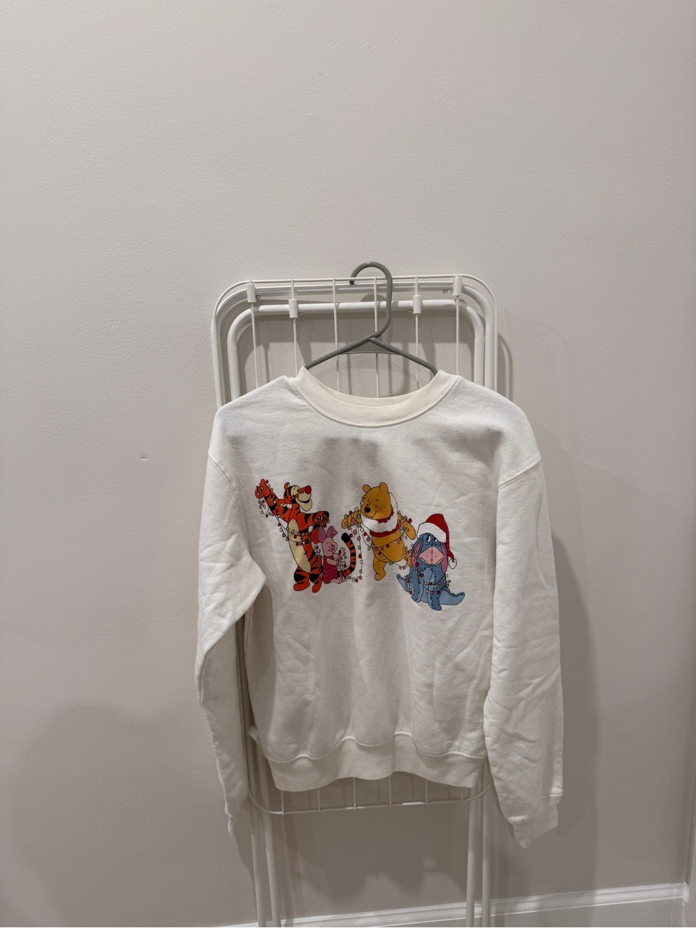 Disney Cream White Winnie the Pooh Holiday Crewneck Sweatshirt